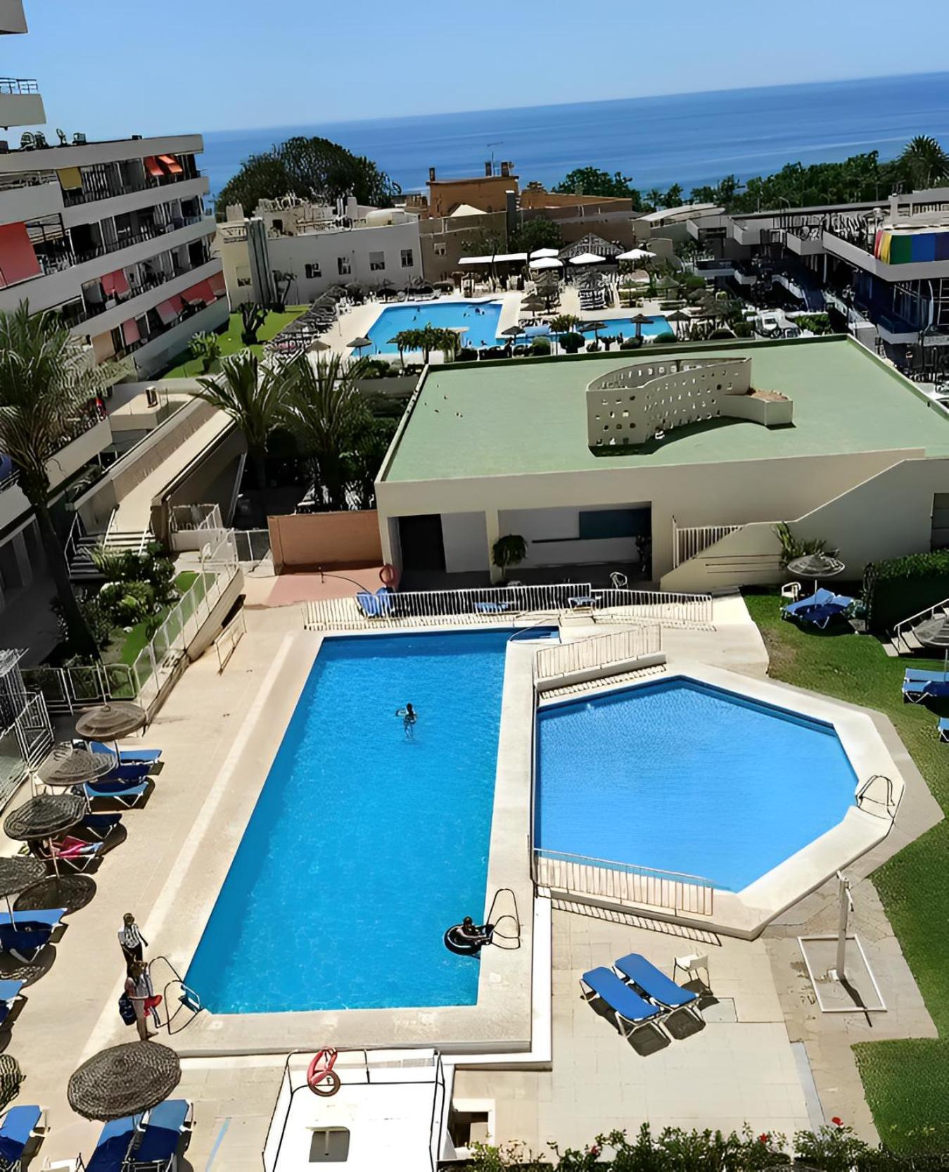 Spacious Studio In The Heart Of La Nogalera 토레몰리노스 외부 사진